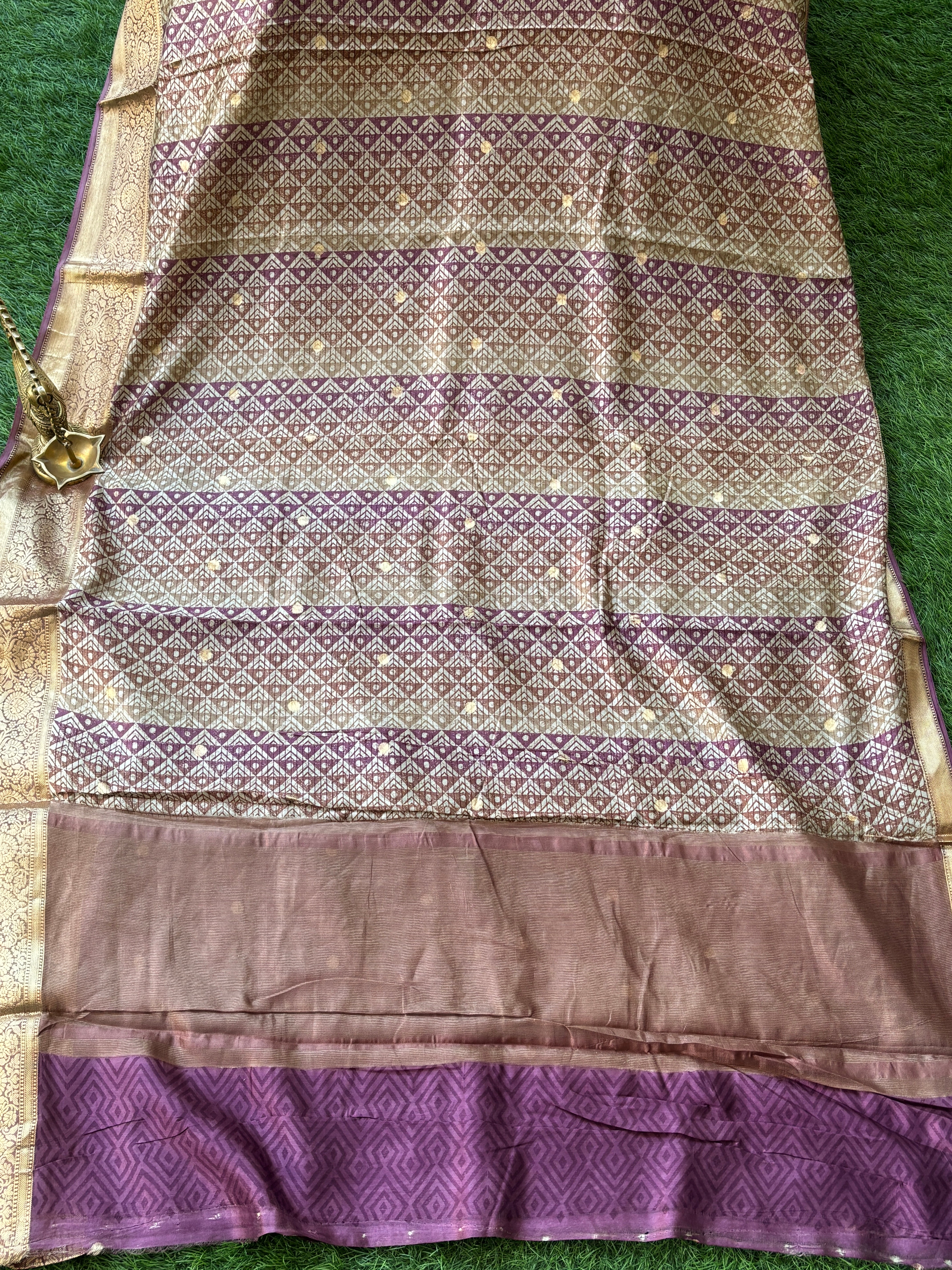 Purple Pink & Beige Pure Munga Silk Saree with Geometric Print and Zari Booties