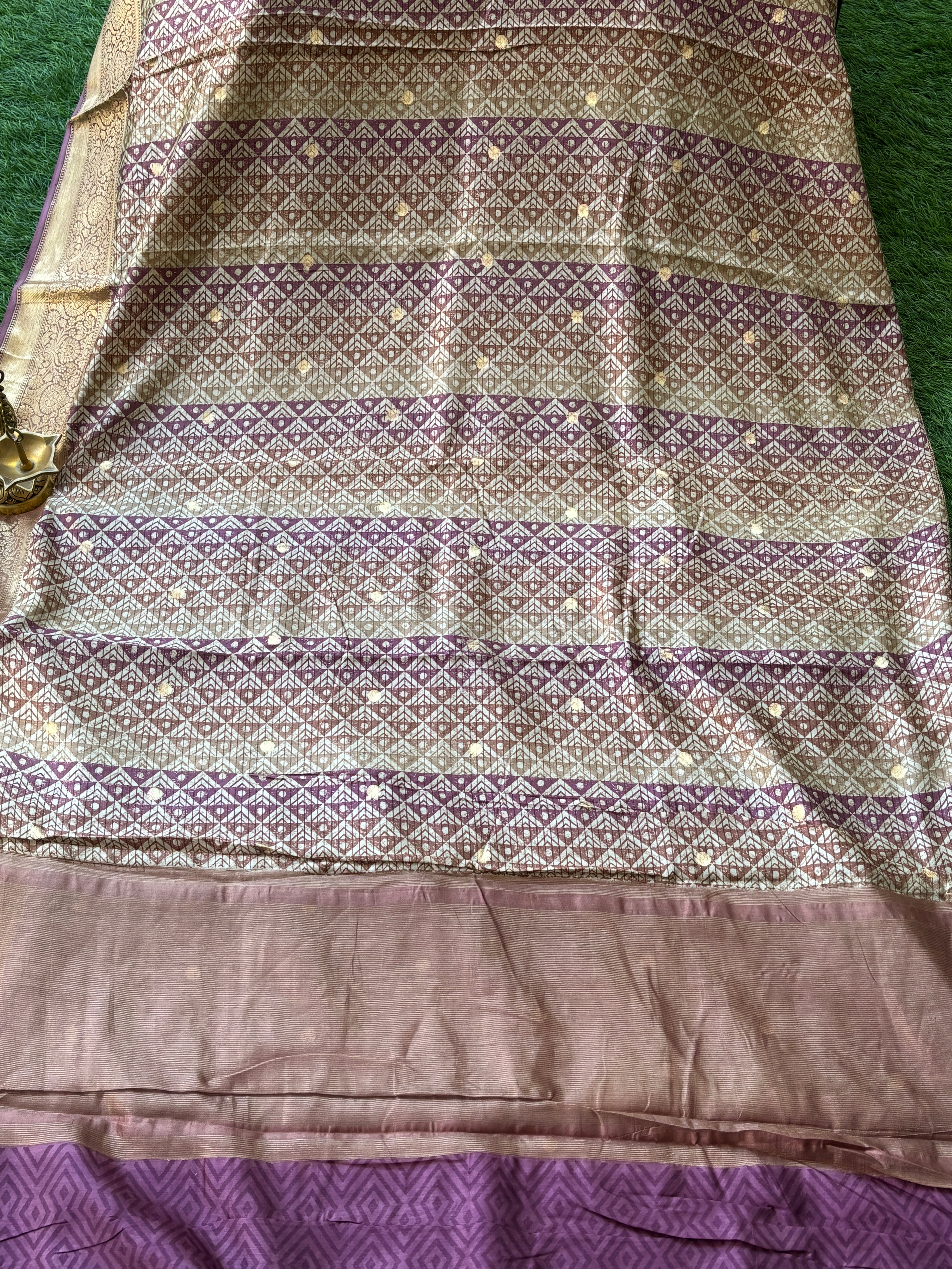 Purple Pink & Beige Pure Munga Silk Saree with Geometric Print and Zari Booties