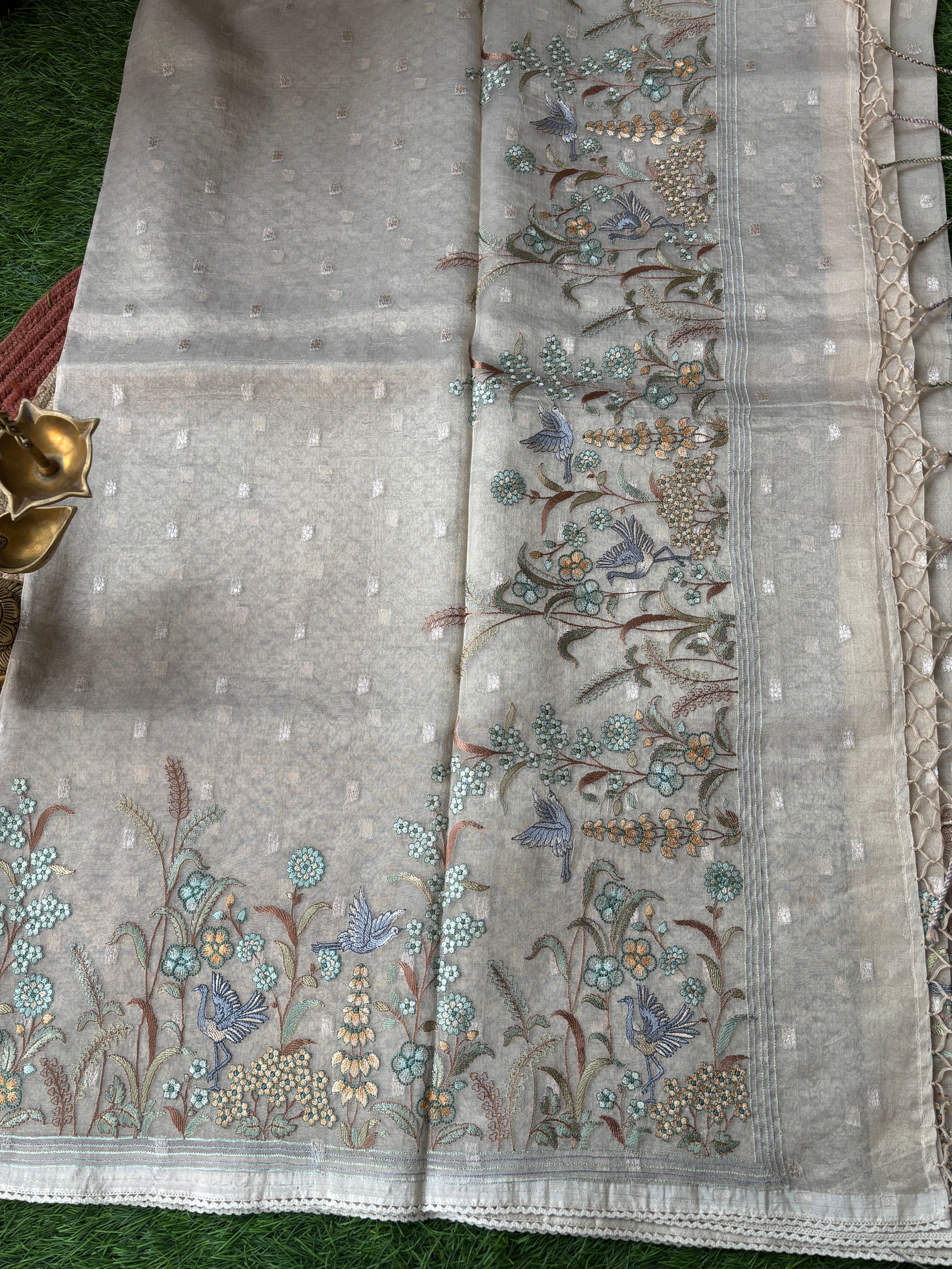 Off White Tissue Kora Saree with Figure Embroidery & Thread Butta Work | Chandrika Lifestyles