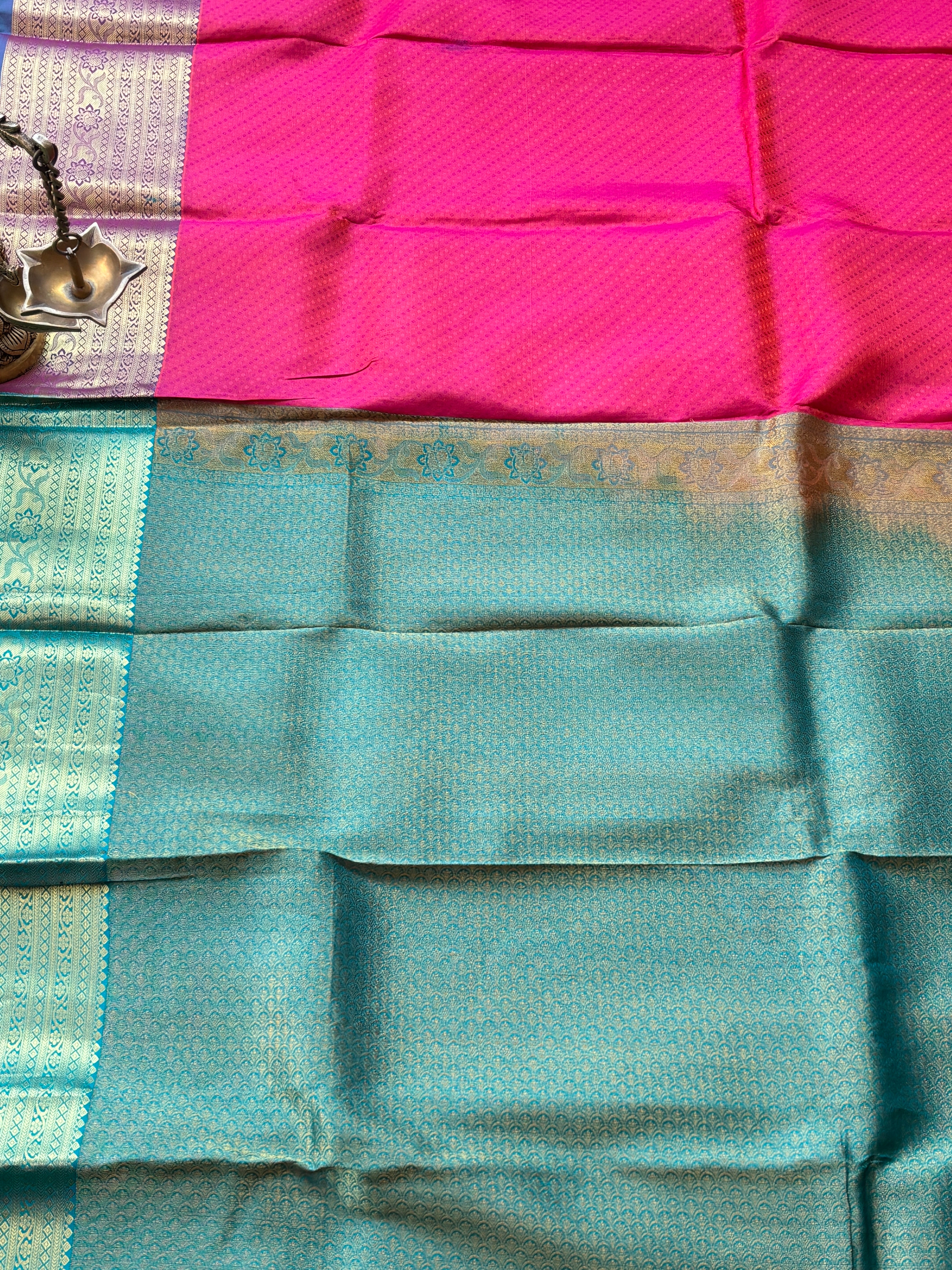 Pink & Orange Dual-Tone Pure Silk Kanjeevaram Saree with Traditional Weaving and Broad Zari Border