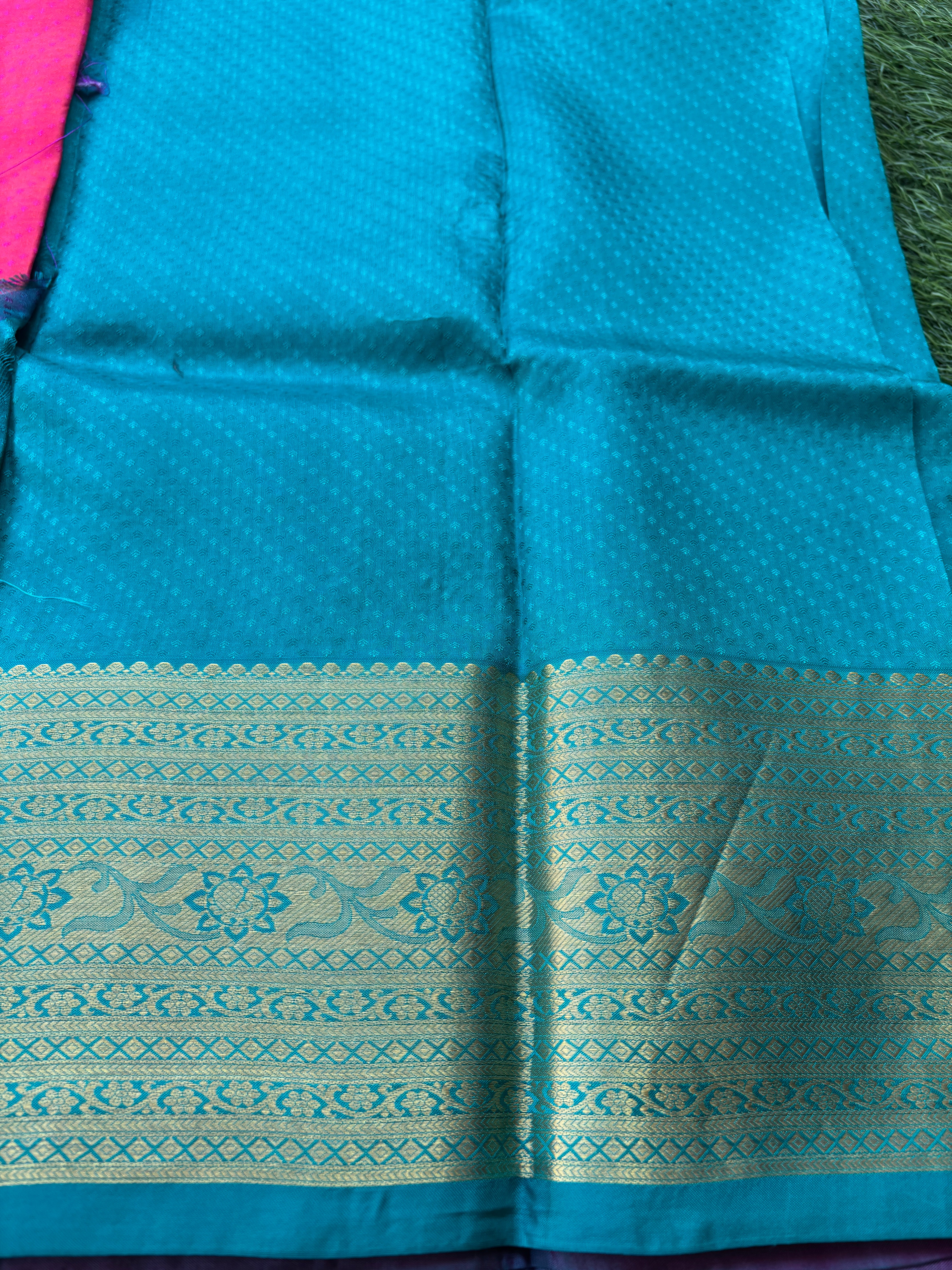 Pink & Orange Dual-Tone Pure Silk Kanjeevaram Saree with Traditional Weaving and Broad Zari Border