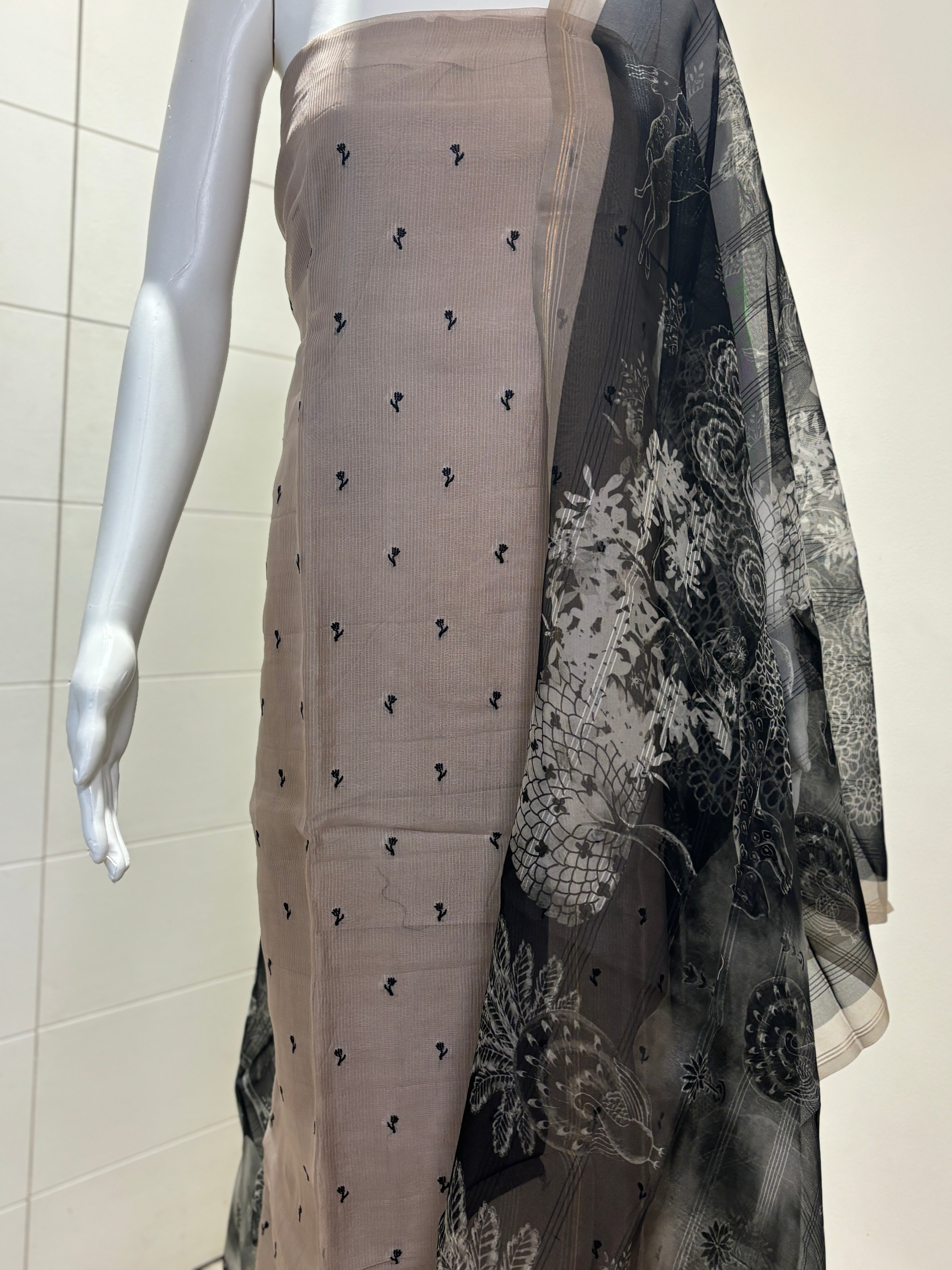 English Tone Organza Suit Material with Digital Floral Print & Black Contrast Dupatta – Smoky Rose Mist