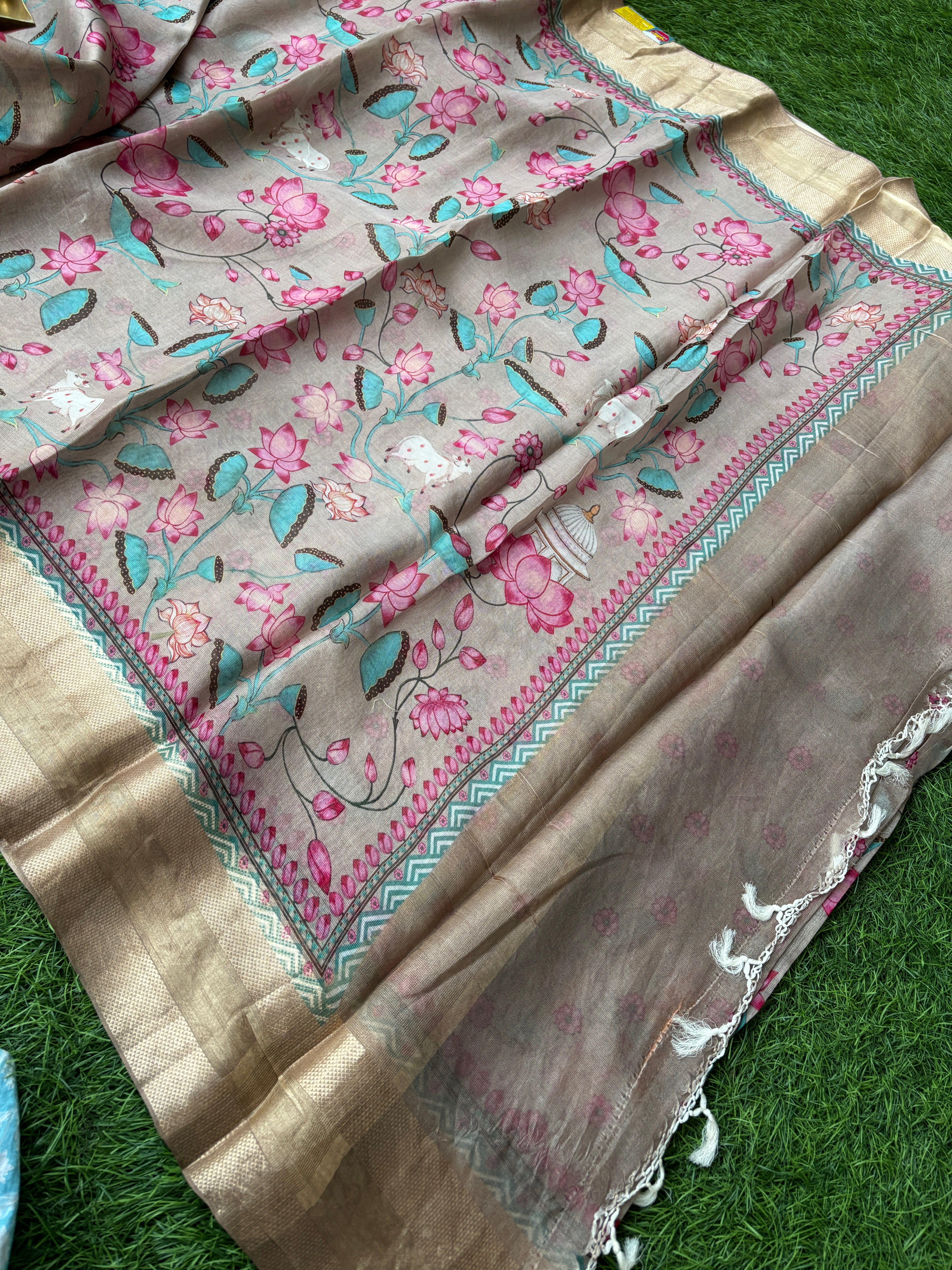 Beige Maheshwari Saree with All-Over Pichwai Painting