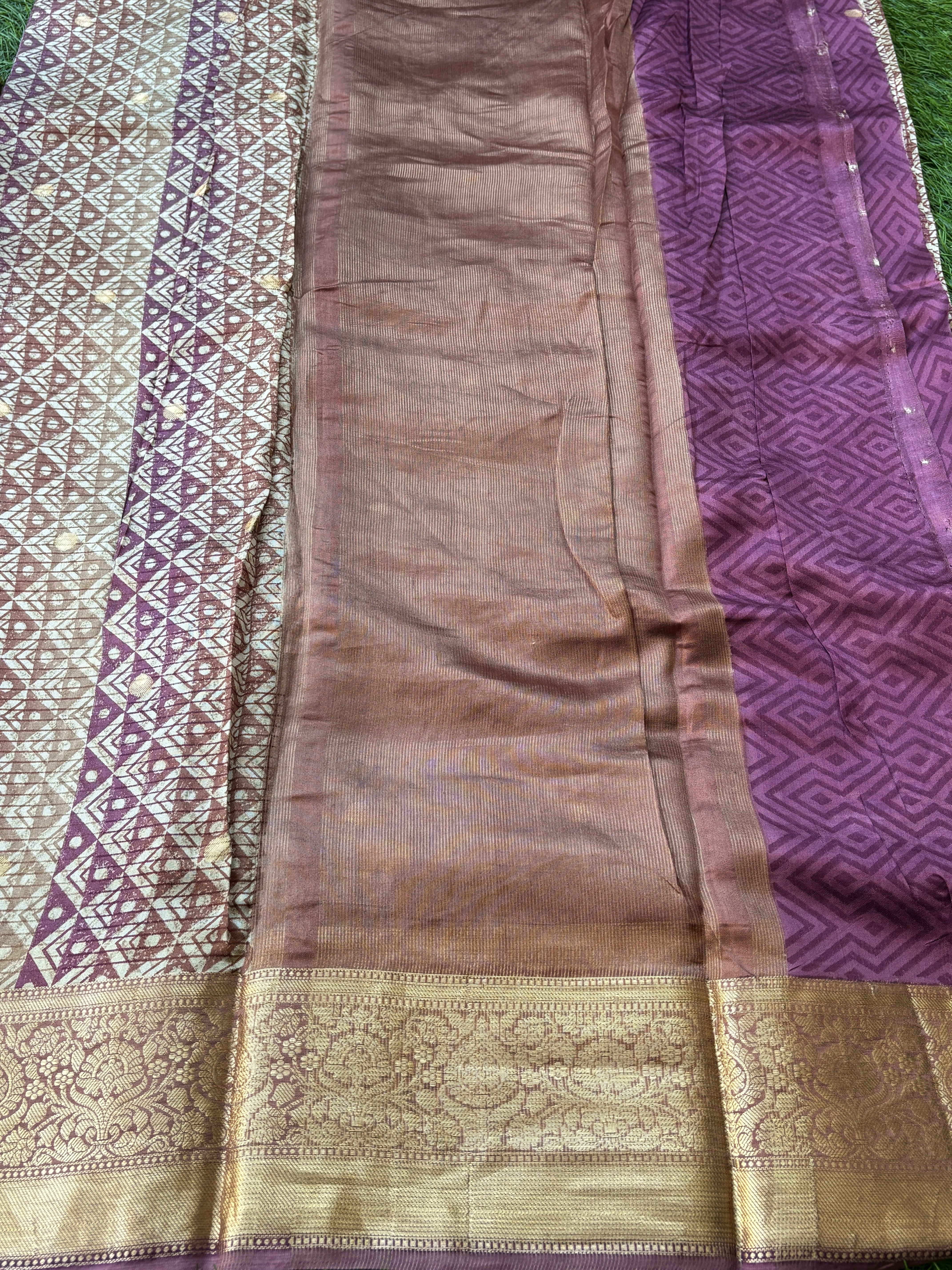 Purple Pink & Beige Pure Munga Silk Saree with Geometric Print and Zari Booties