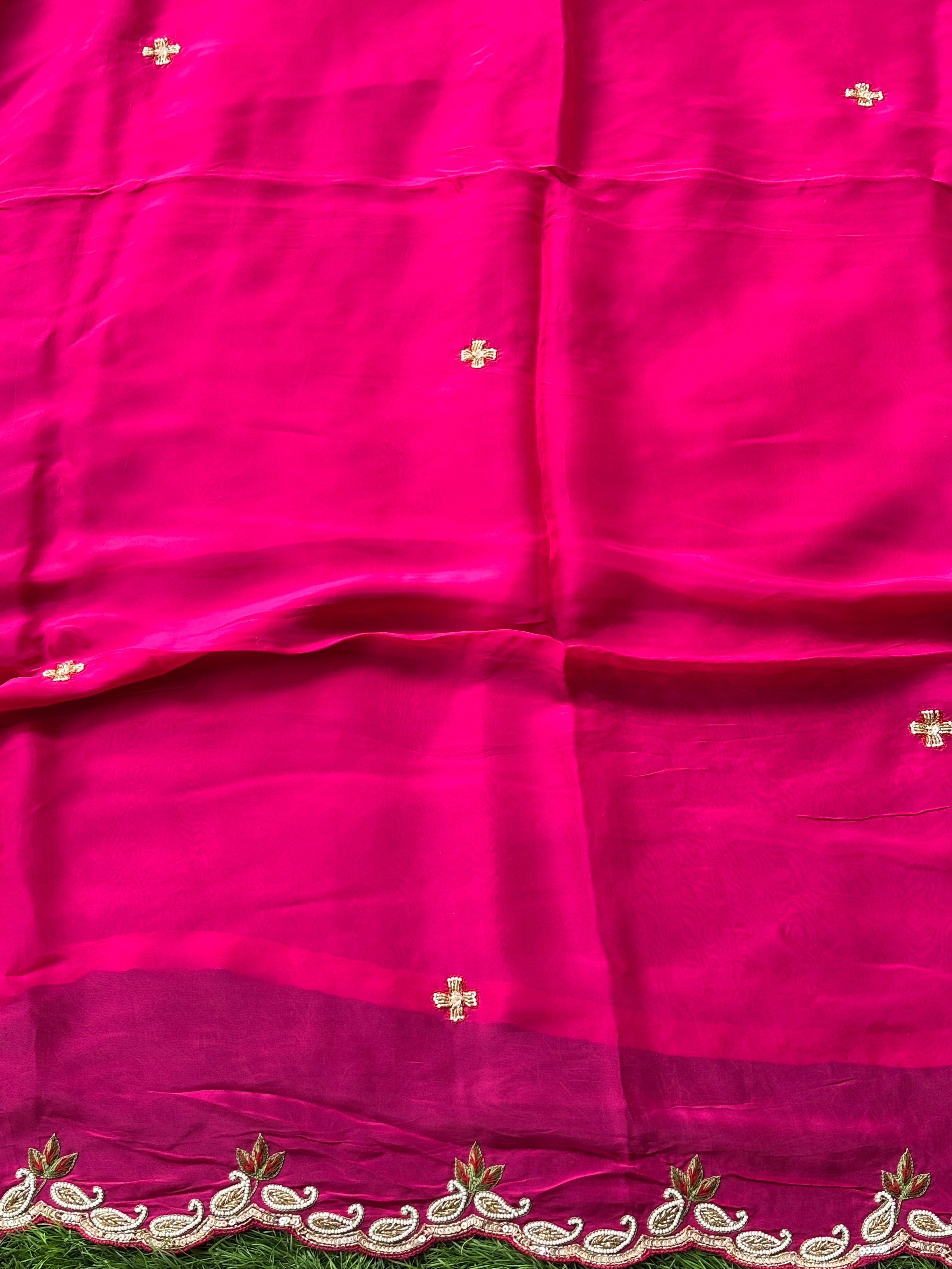 Luxury Rani Pink Pure Crepe Silk Saree with Scallop Chhida Work Border & Baby Pink Designer Blouse