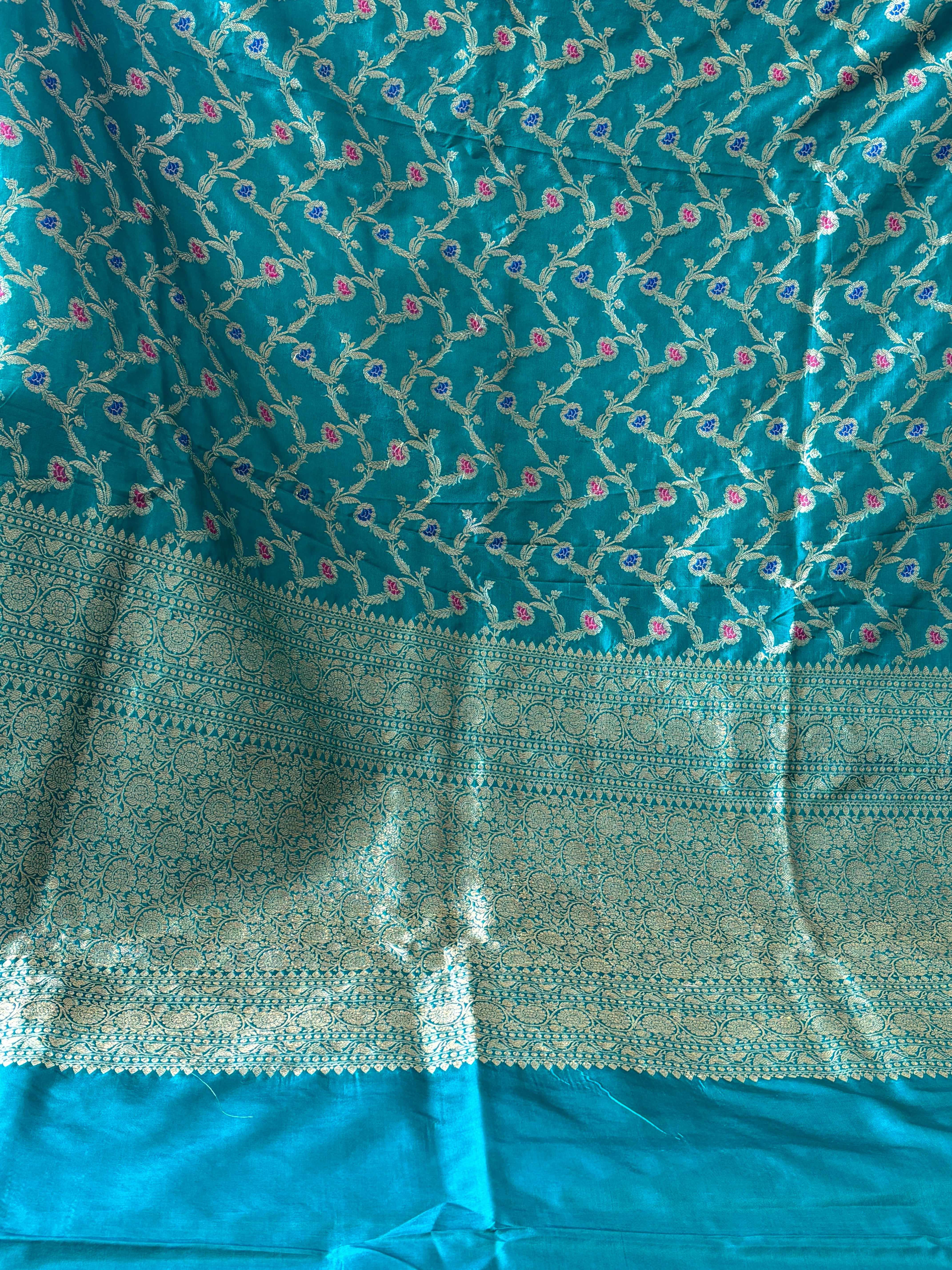 Pure silk banarasi peacock green all over jaal weaved saree