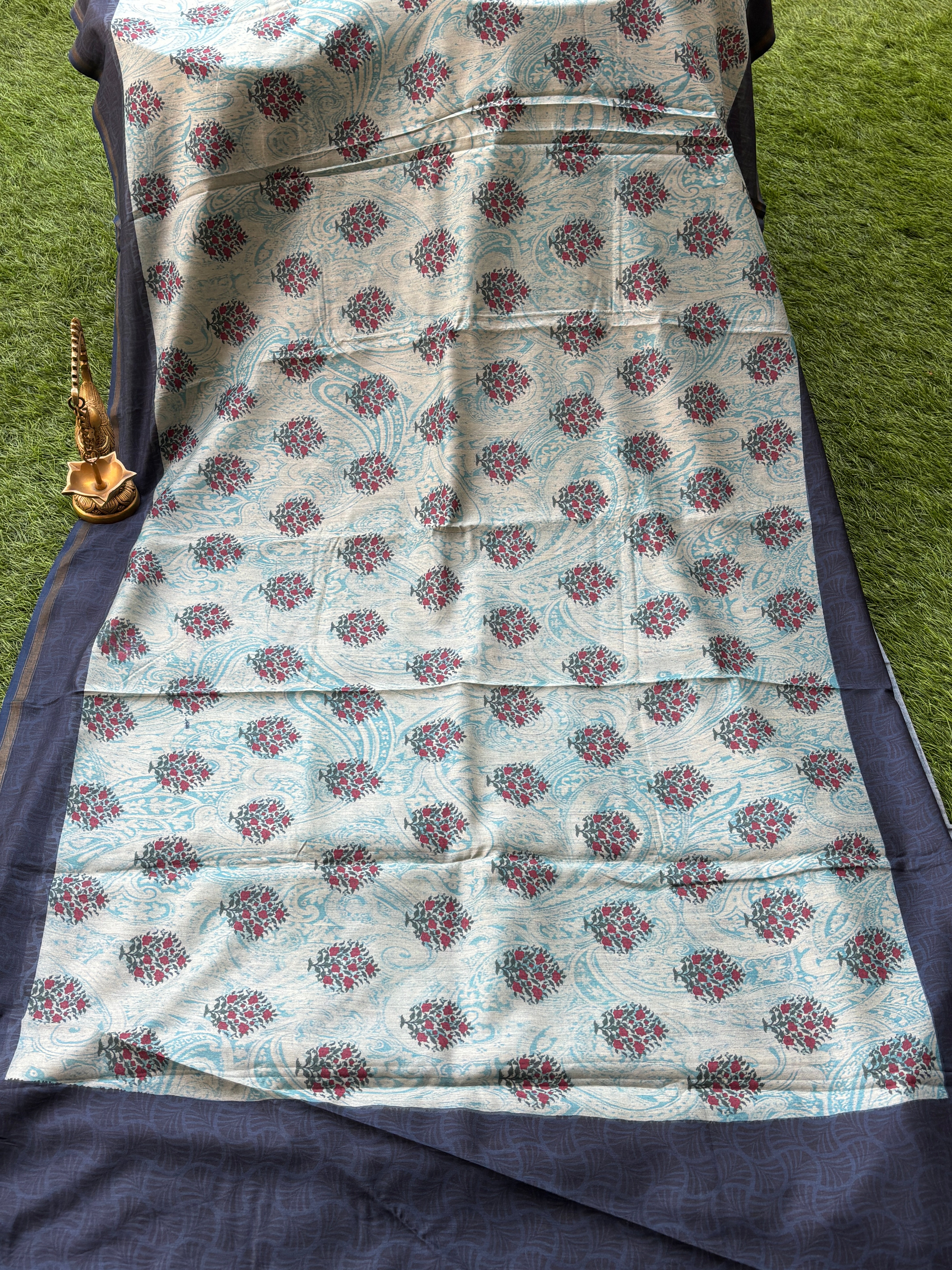 Off-White Munga Silk Saree with Allover Digital Print & Navy Blue Border | Chandrika Lifestyles