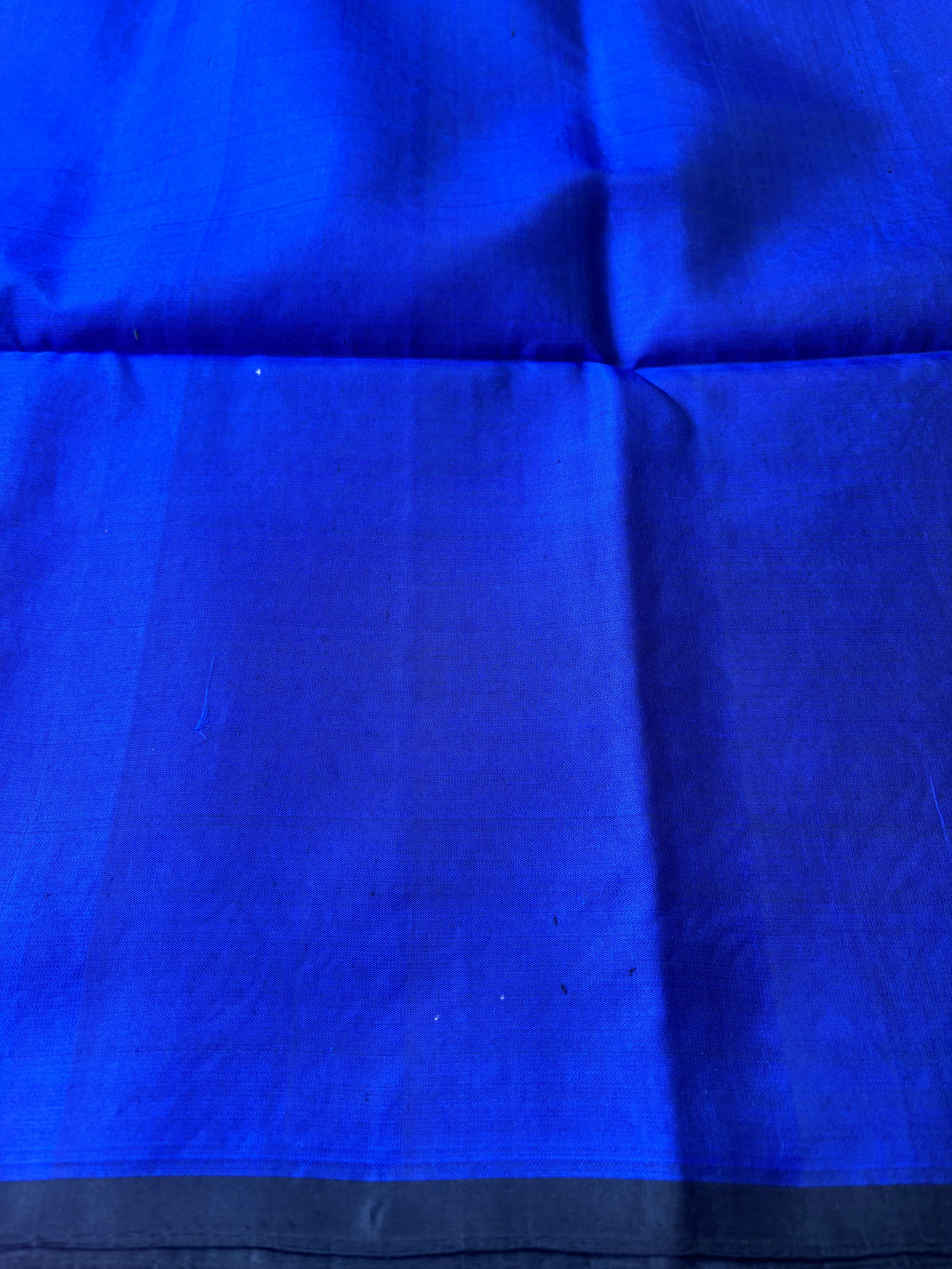 Pure Silk Kanjivaram Royal Blue Borderless Saree with Versace Inspired Weaved Buttas