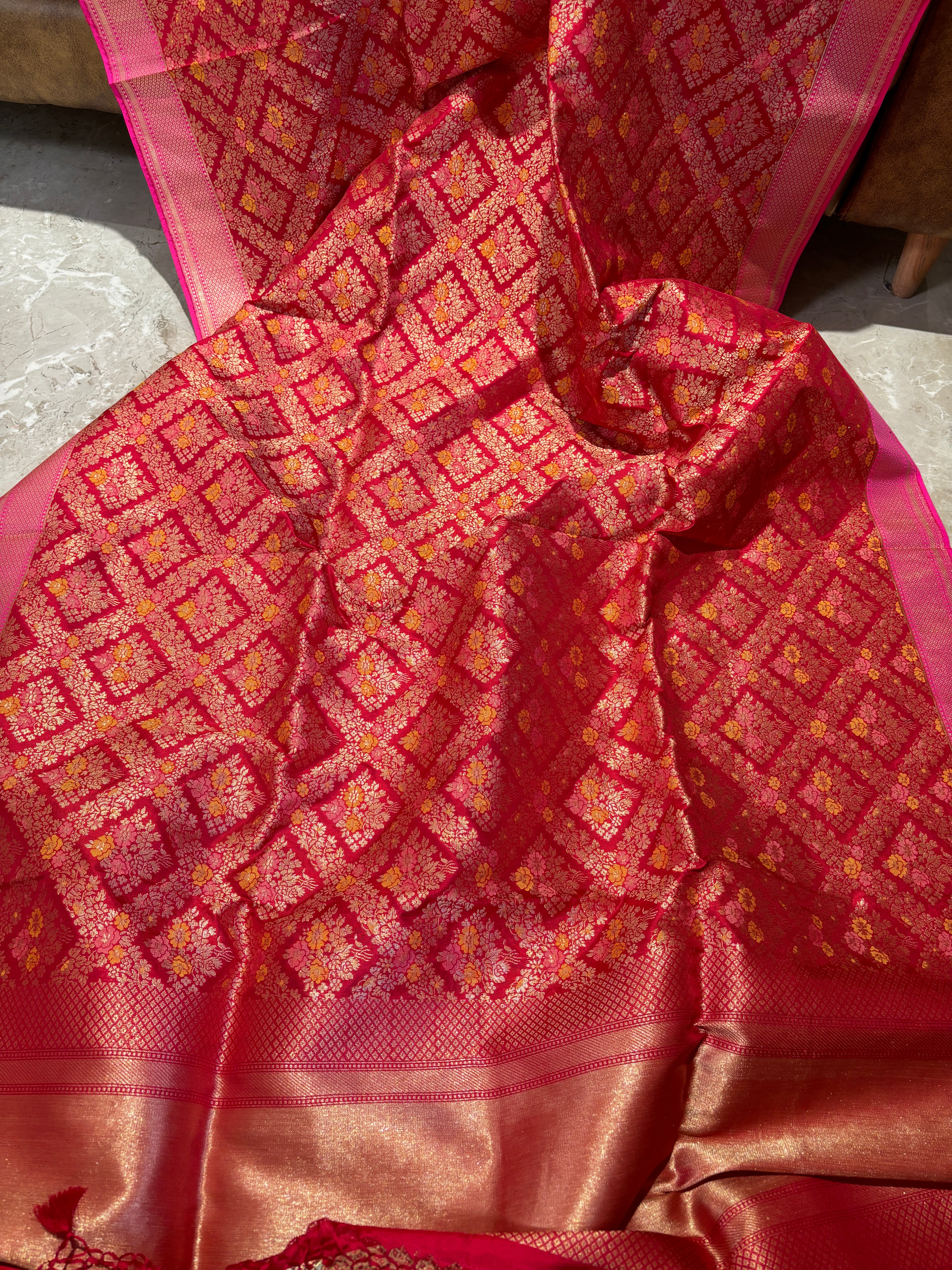 Pure Silk Banarasi Handwoven Red Dupatta