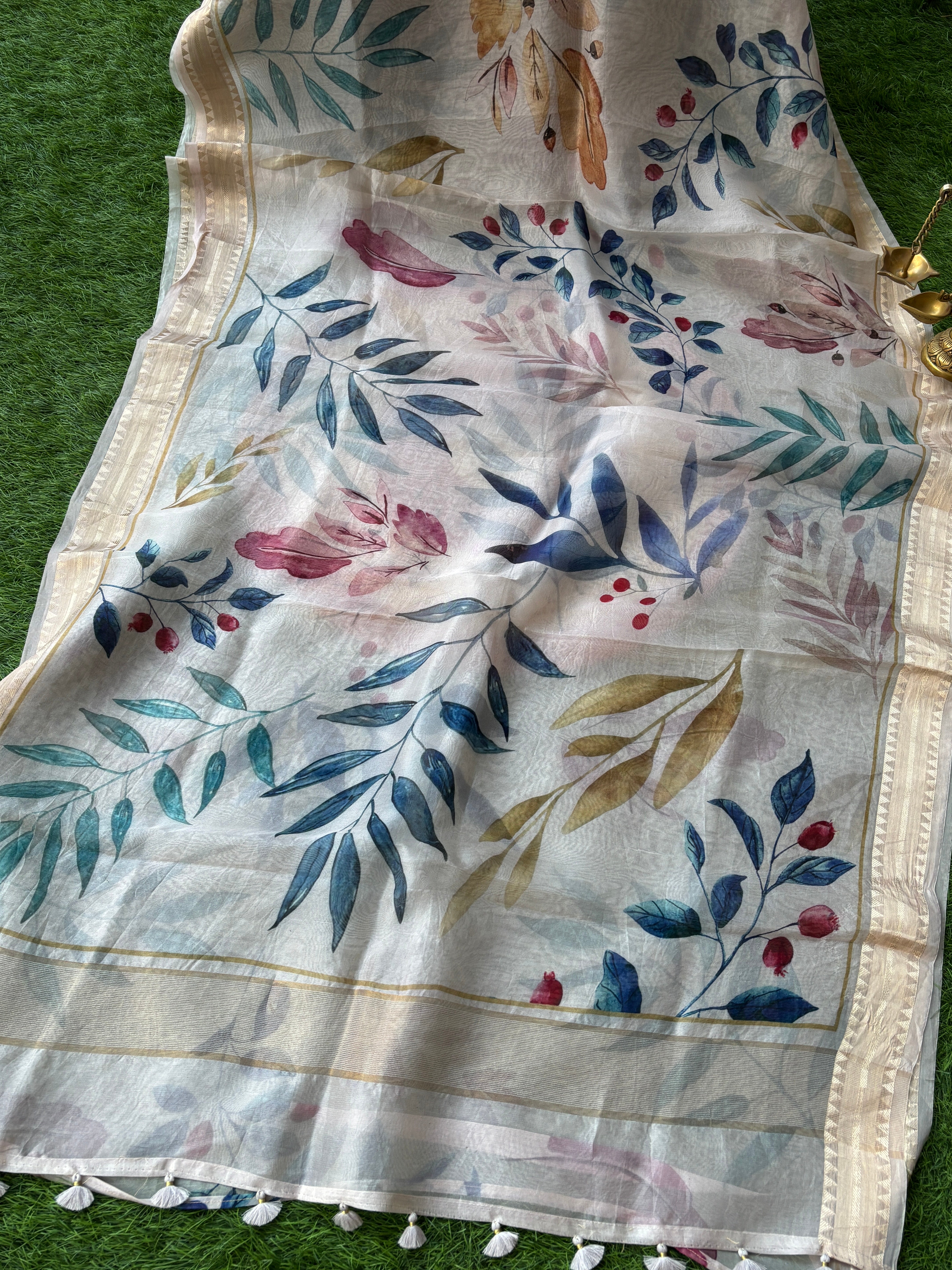 White Pure Organza Digital Printed Saree with Readymade Blouse