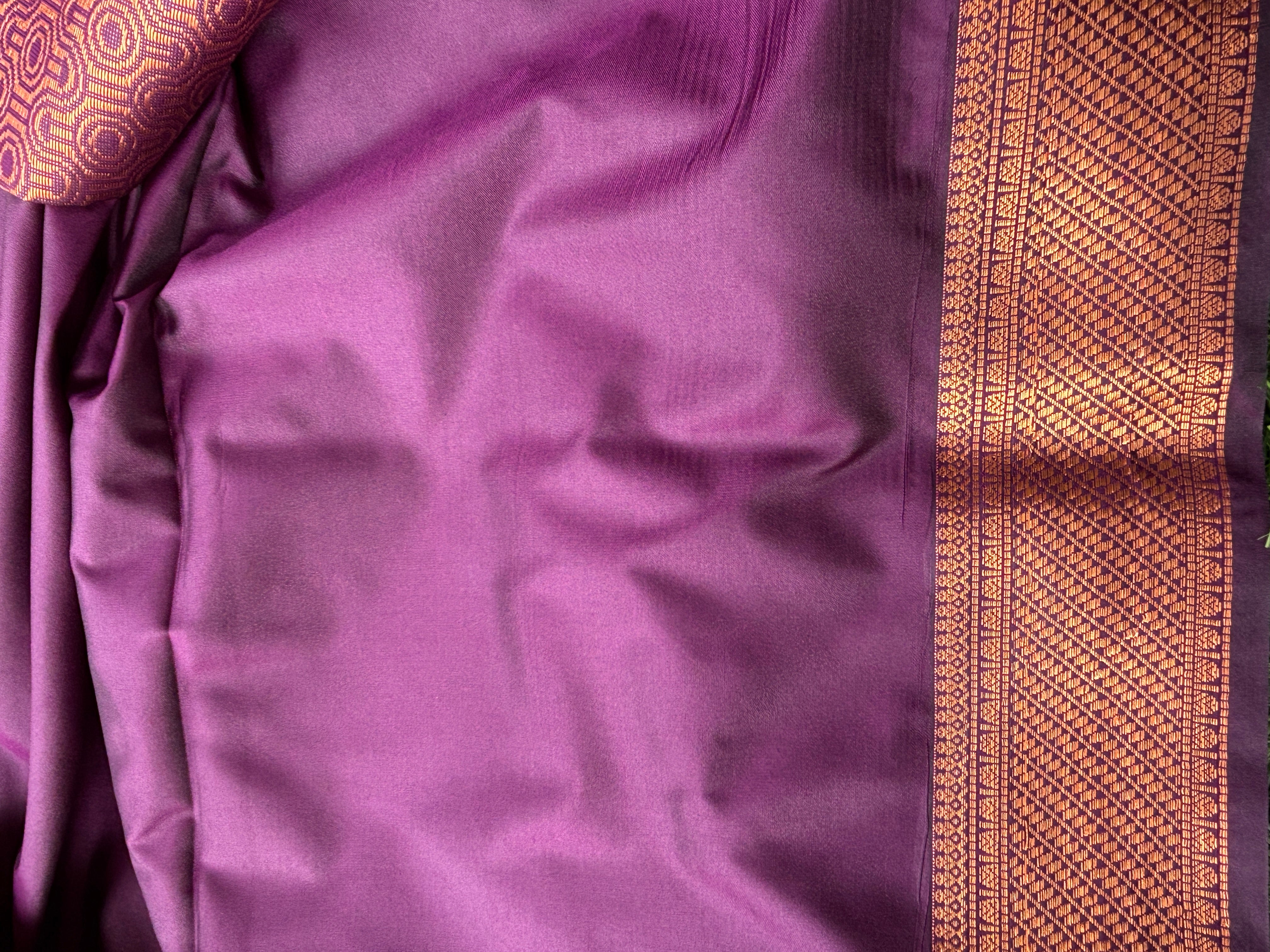 Royal Green Art Silk Kanjeevaram Saree with All-Over Zari Buttas & Purple Pallu