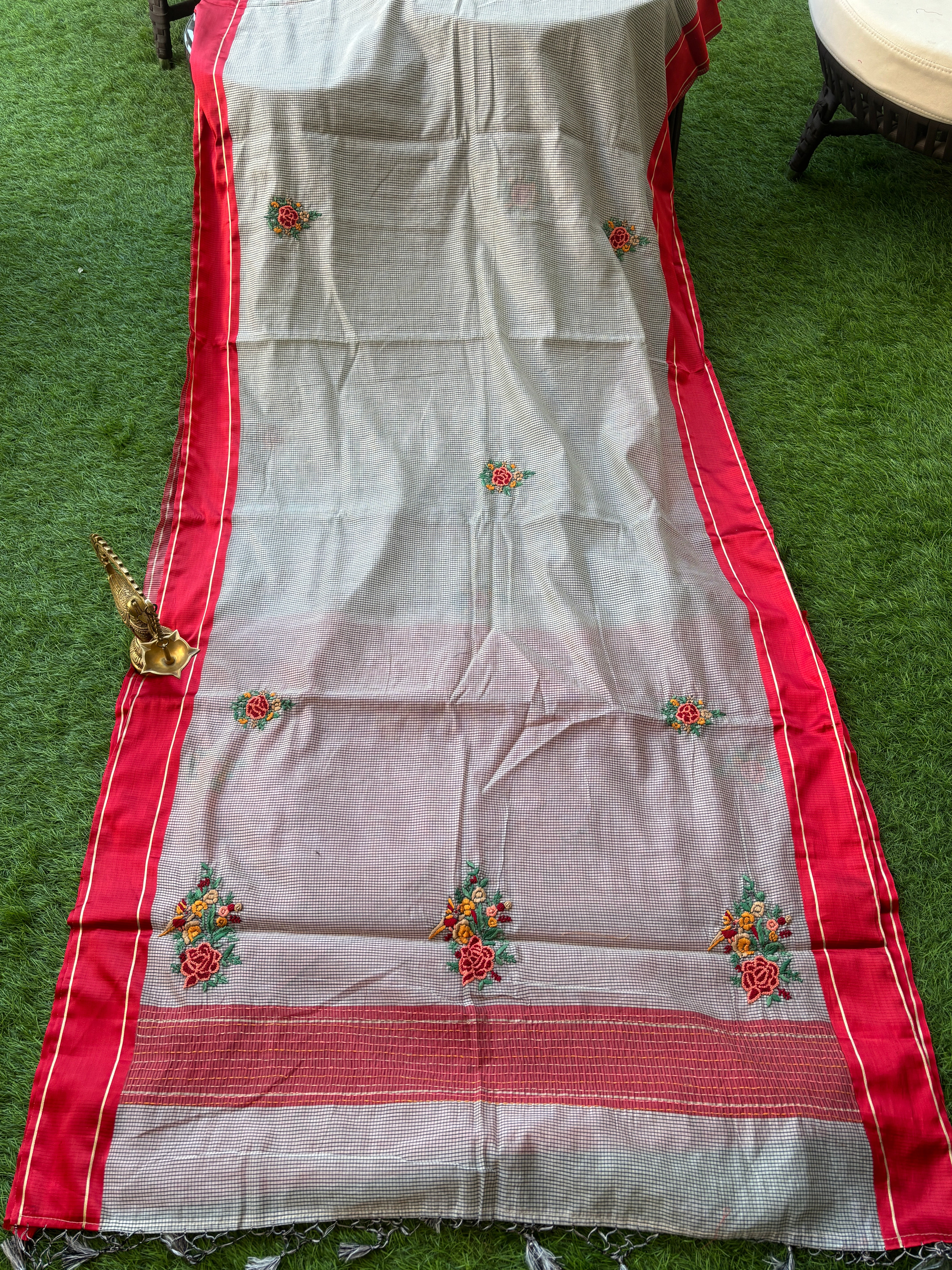 White Pure Cotton Saree with Black Checks & Hand Floral Embroidery with Red Border | Chandrika Lifestyles