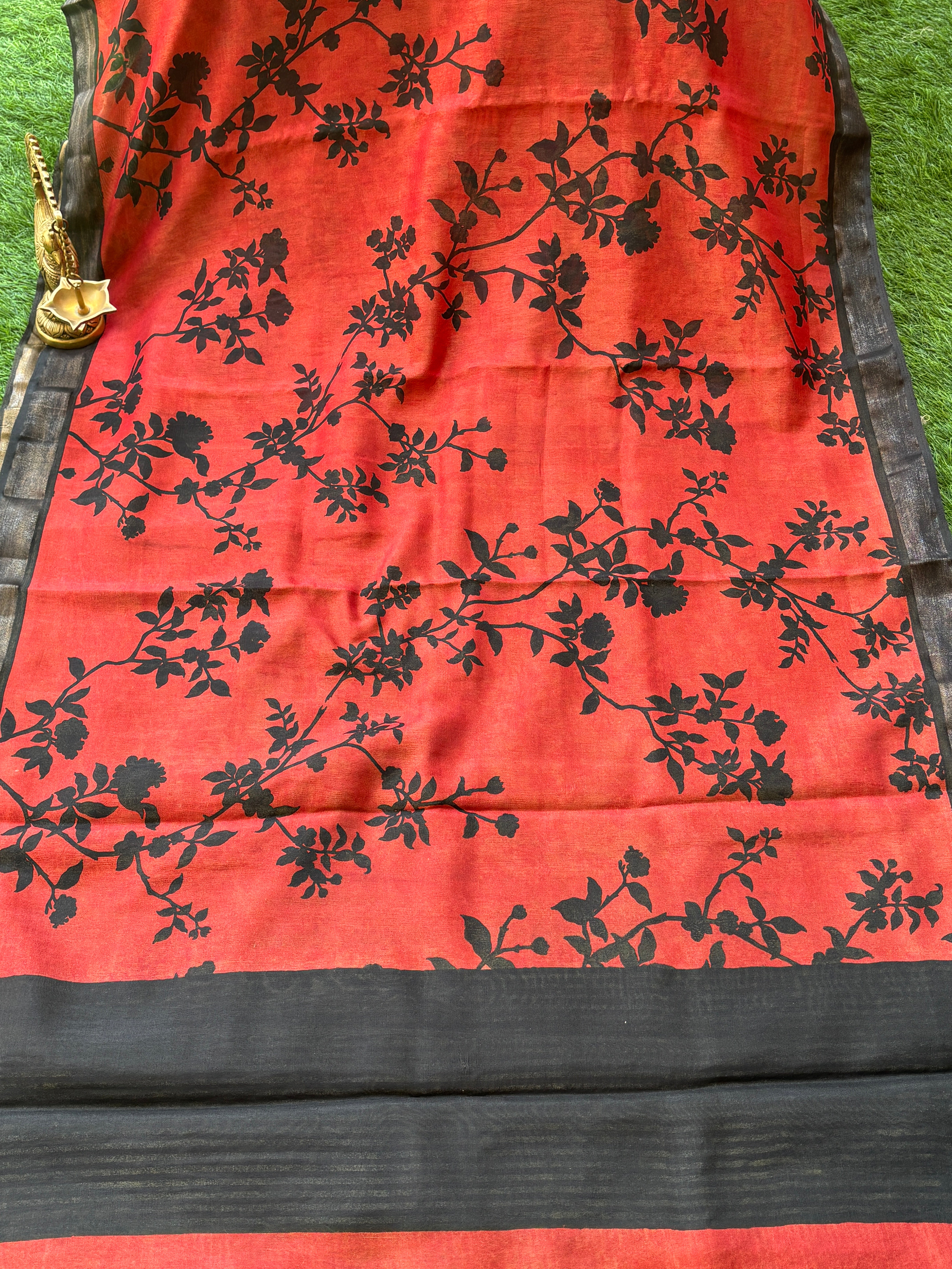 Red & Black Art Tissue Organza Printed Saree