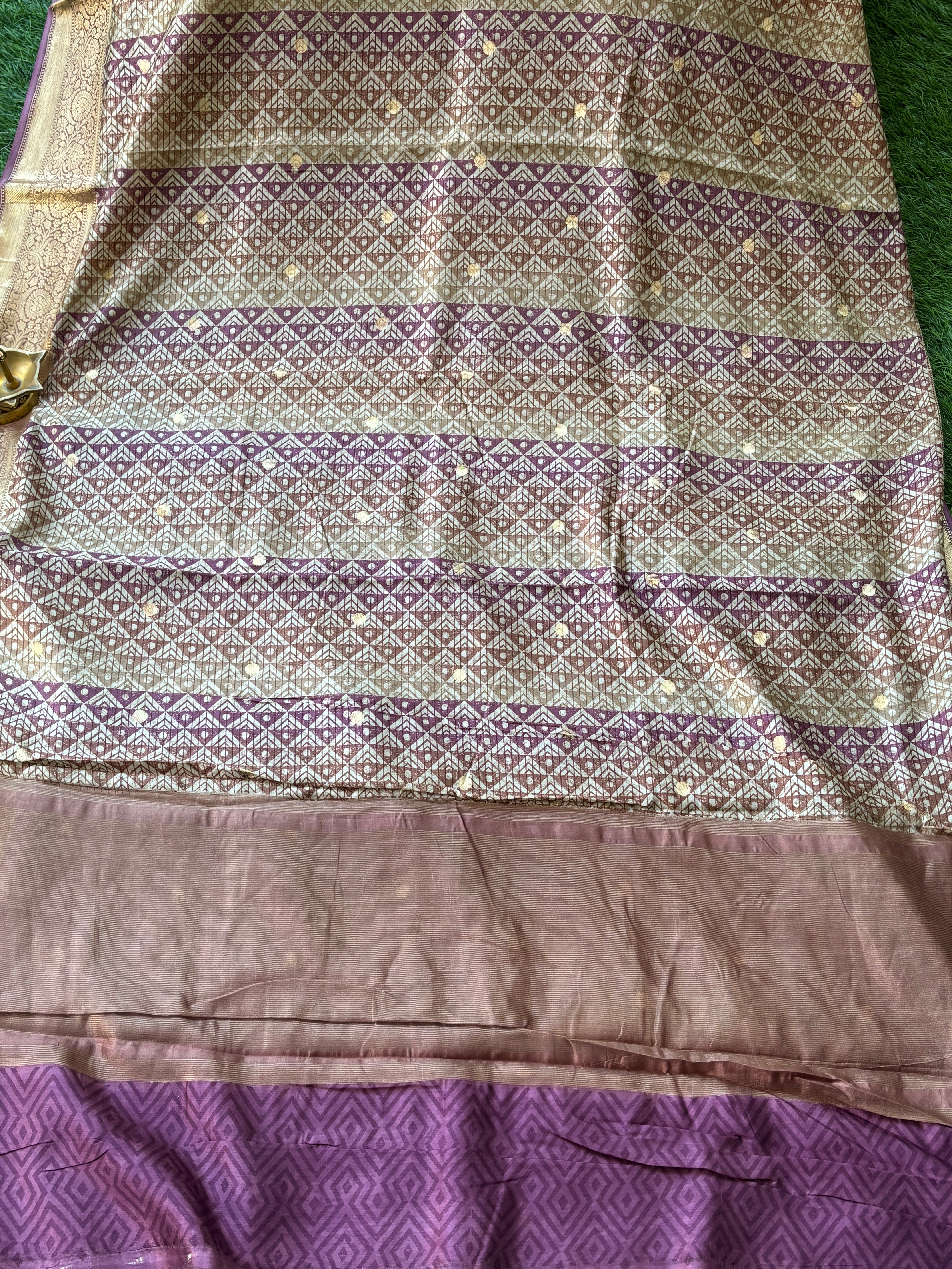 Purple Pink & Beige Pure Munga Silk Saree with Geometric Print and Zari Booties