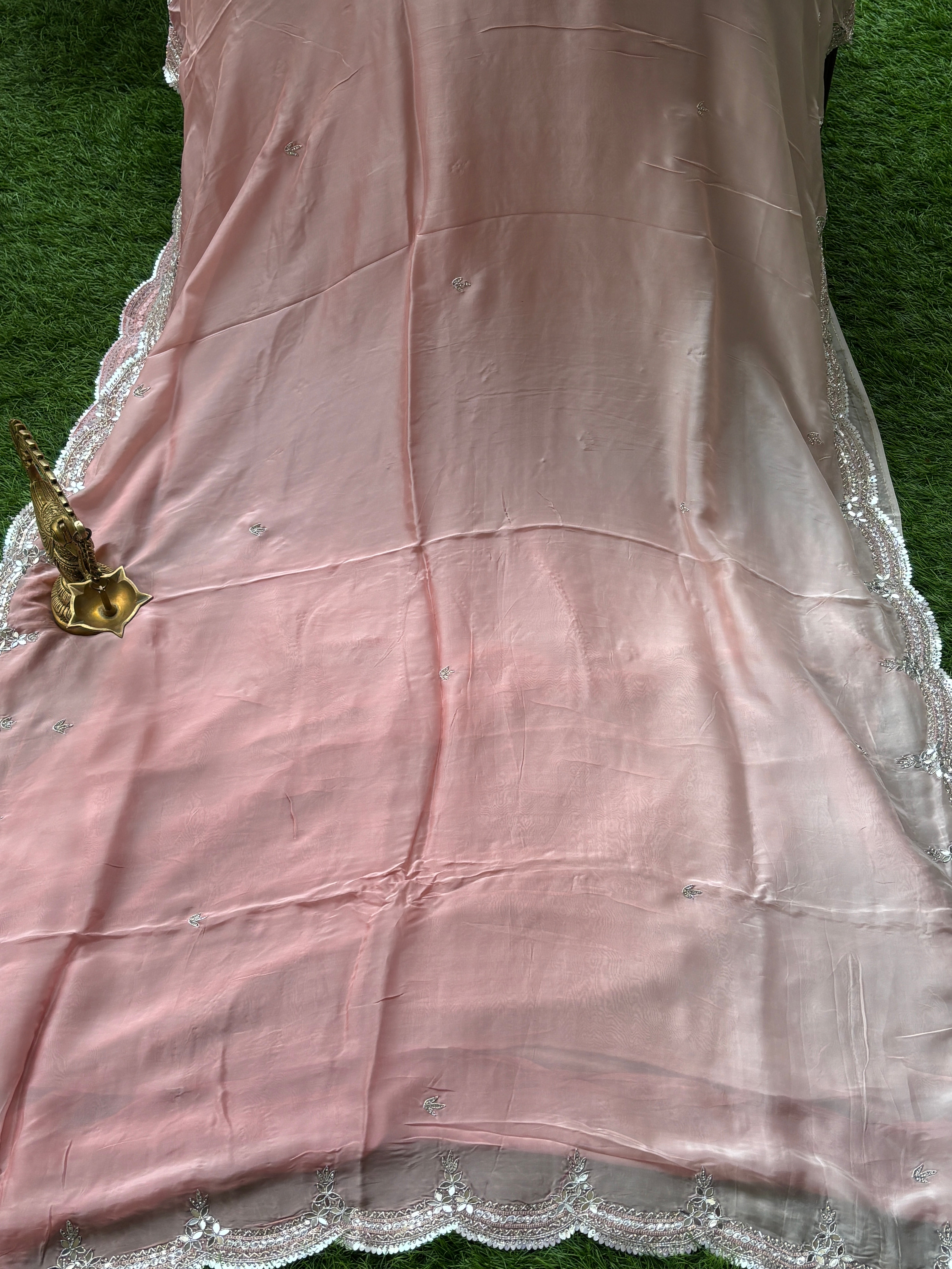 Elegant Peach Pink Pure Crepe Silk Saree with Designer Scallop Border