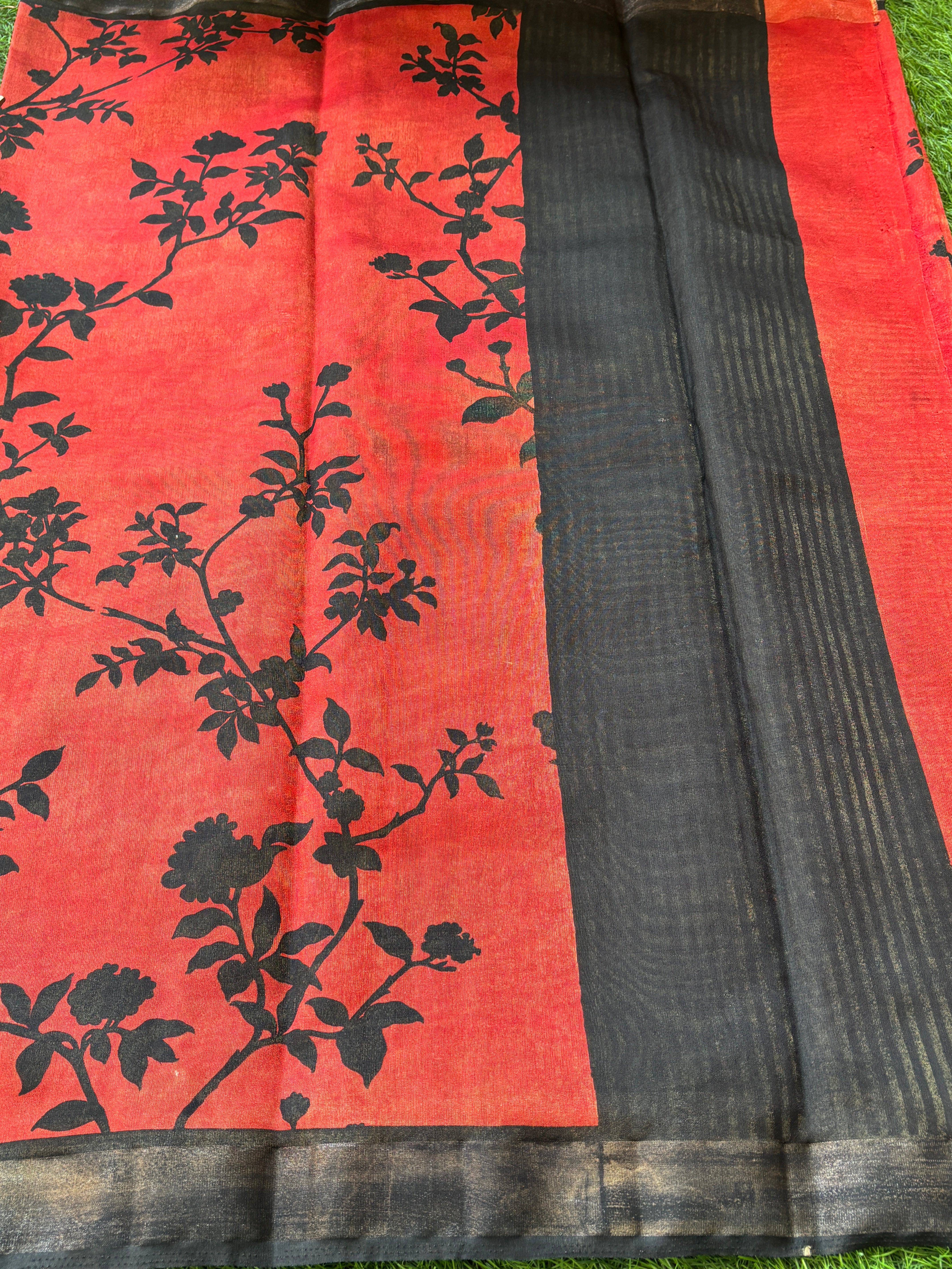 Red & Black Art Tissue Organza Printed Saree