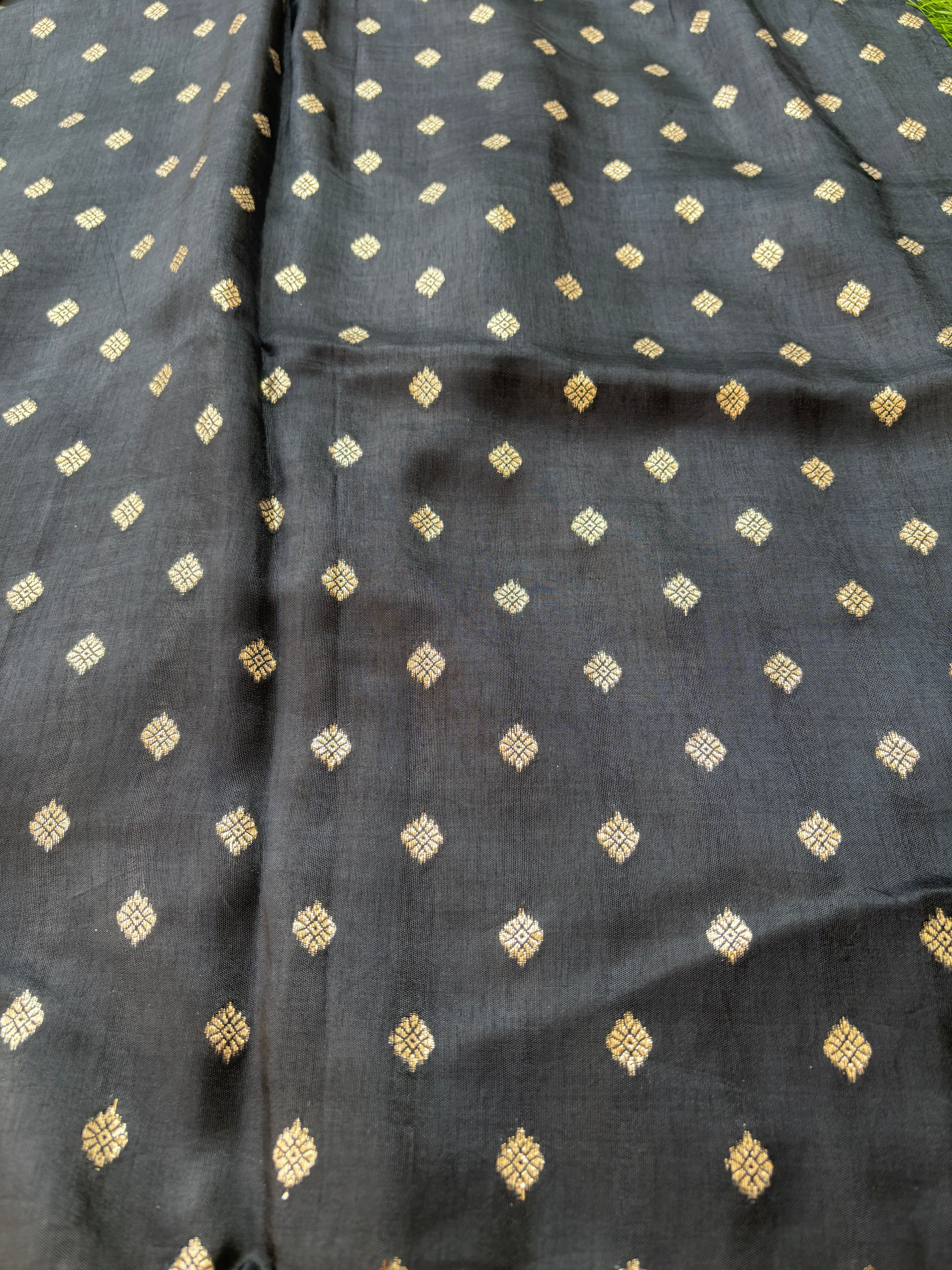Pure Crepe Silk Mango Yellow & Black Digital Printed Designer Sare