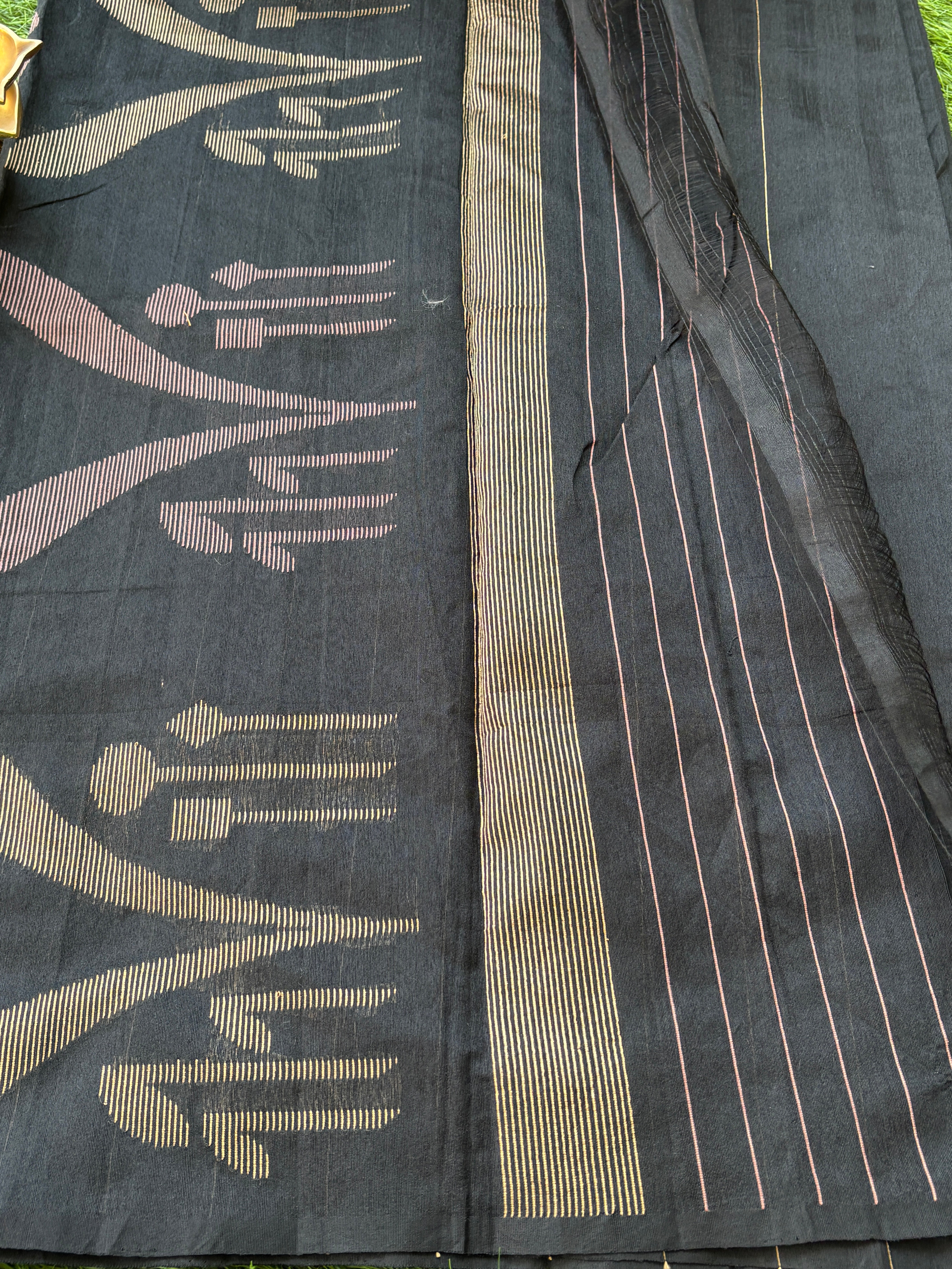 Black Banarasi Saree with All-Over Zari Buttas (No Border)
