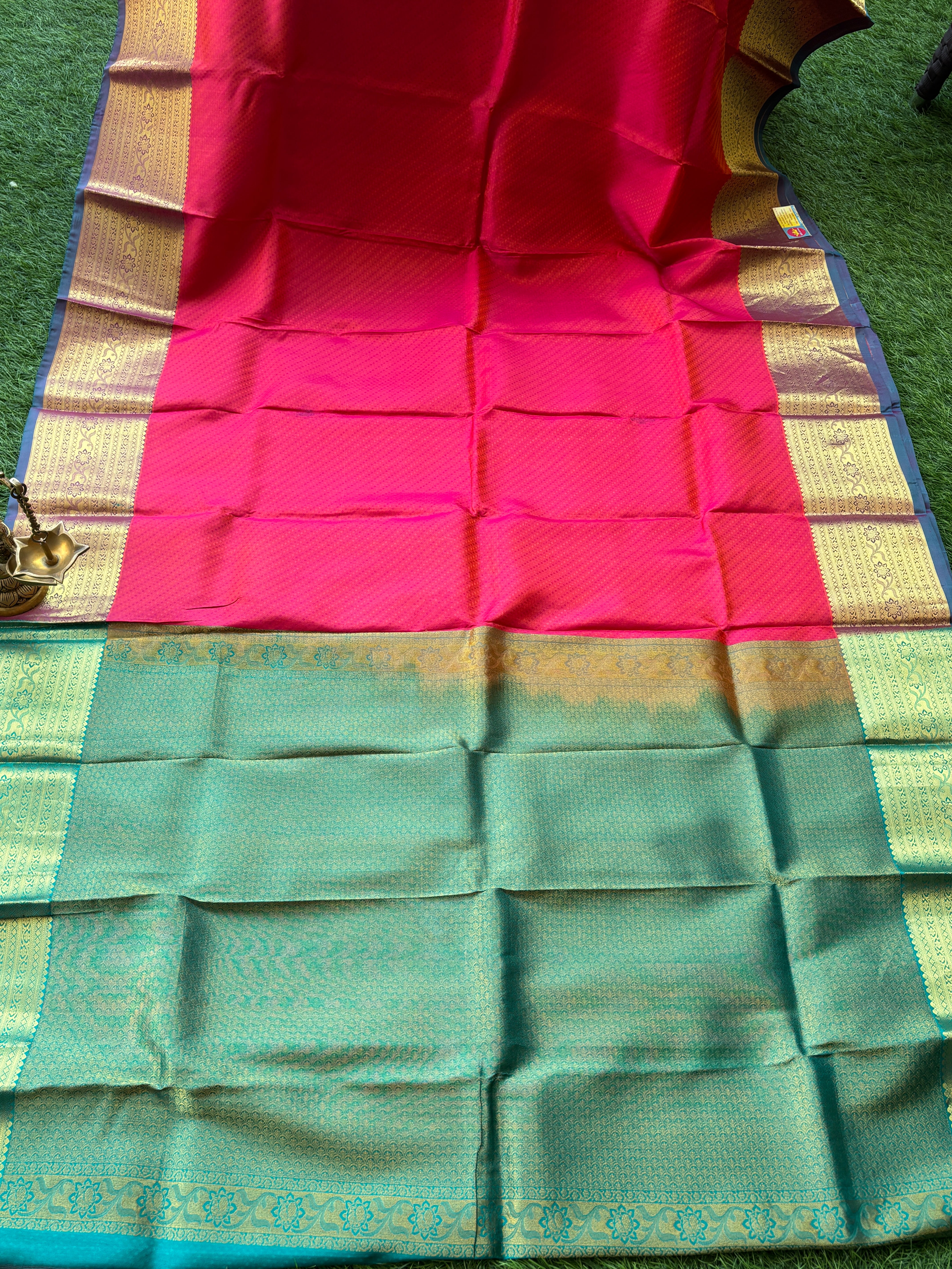 Pink & Orange Dual-Tone Pure Silk Kanjeevaram Saree with Traditional Weaving and Broad Zari Border