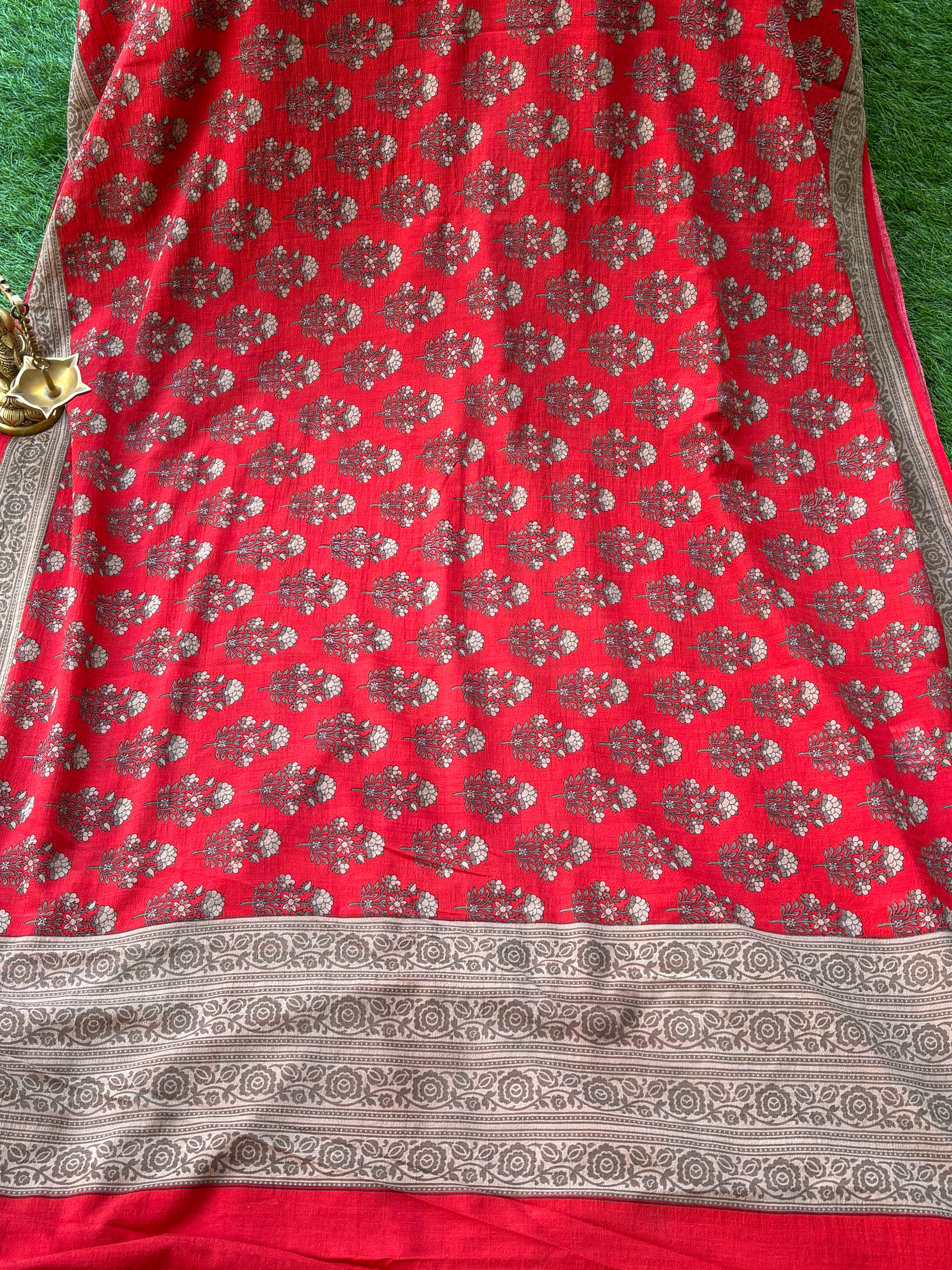 Blood Red Georgette Printed Saree with Matching Printed Blouse