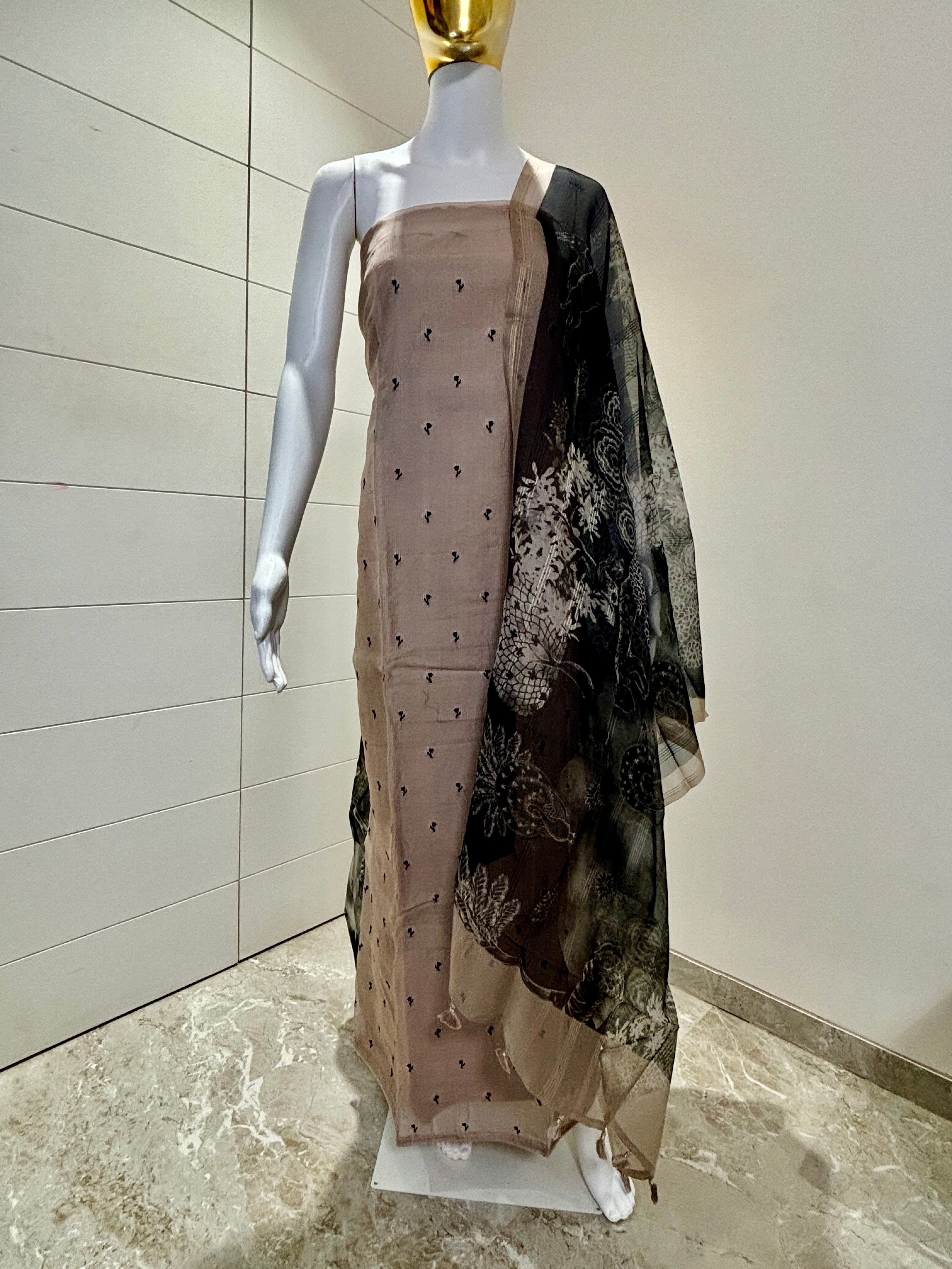 English Tone Organza Suit Material with Digital Floral Print & Black Contrast Dupatta – Smoky Rose Mist