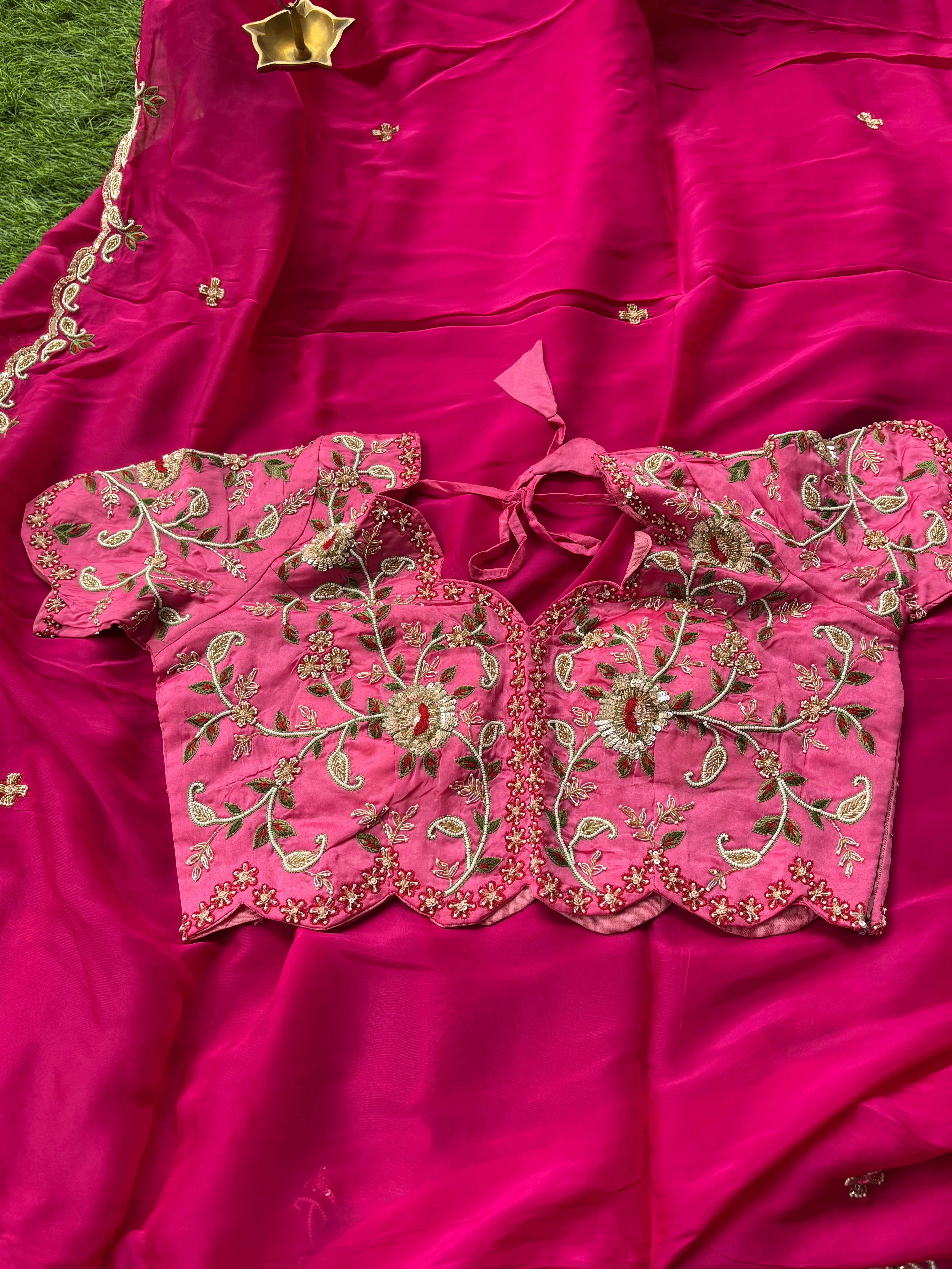 Luxury Rani Pink Pure Crepe Silk Saree with Scallop Chhida Work Border & Baby Pink Designer Blouse