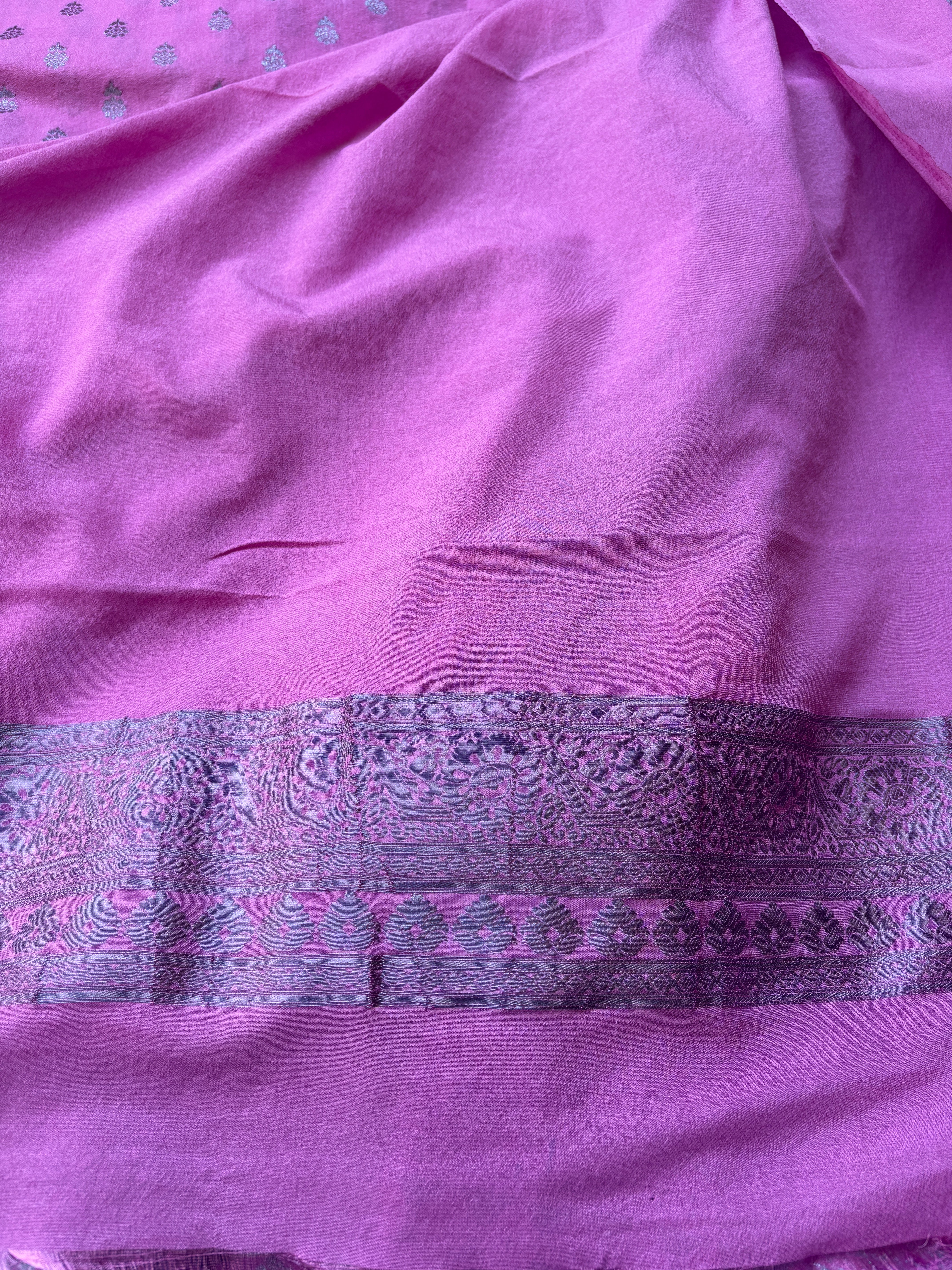 Magenta Art Silk Saree with Silver Zari Butta & Zari Pallu | Chandrika Lifestyles